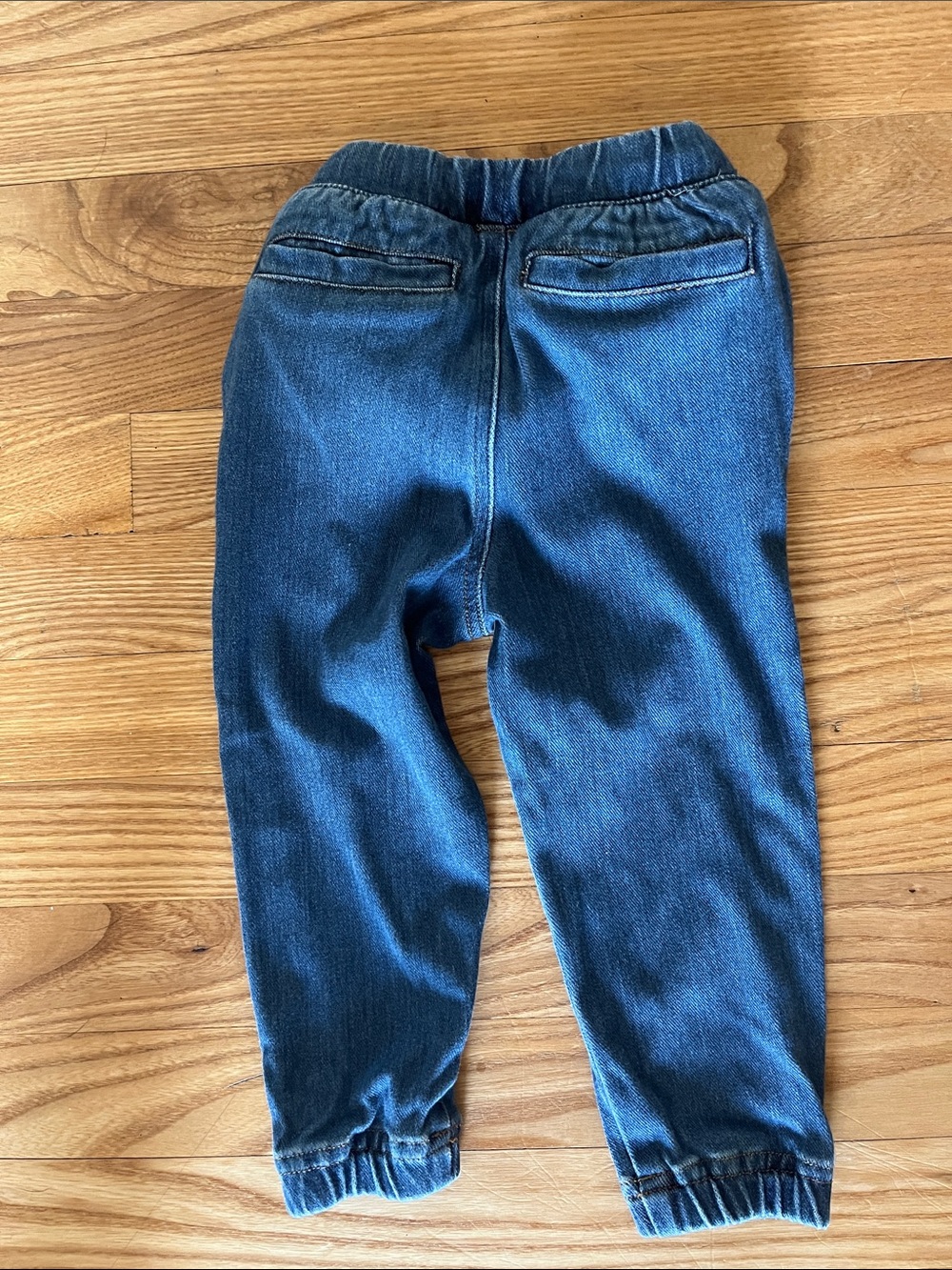 Little Sleepies 2T jeans like new